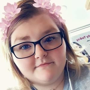 Meet your Posher, Kayla renae